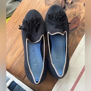 Rothys Marino tassel loafers.  EUC. Size 8.5
